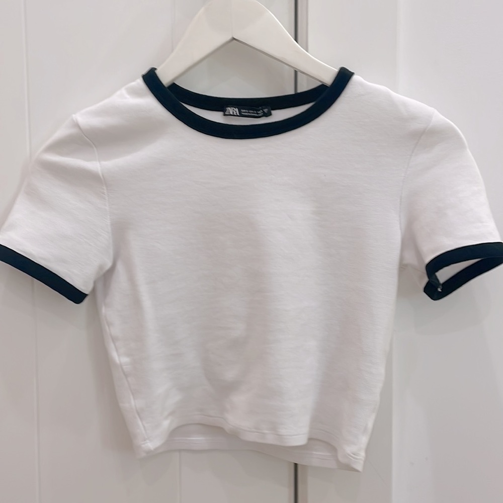 ZARA black / white crop top 🖤🤍🖤🤍